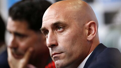 Luis Rubiales resigns as Spanish soccer president following unwanted kiss