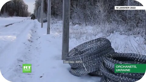 L'Ukraine érige une clôture en fil barbelé à la frontière avec la Biélorussie