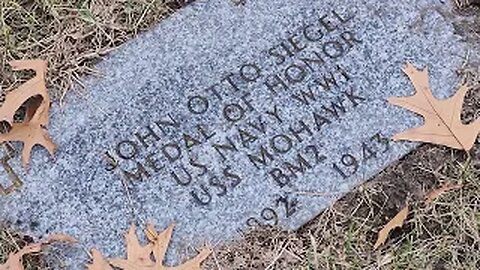 WWI MEDAL OF HONOR RECIPIENT JOHN OTTO SIEGEL AT MOUNT MERCY CEMETERY GARY INDIANA