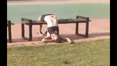 Brazil: 24-Year-Old Dies While Exercising In The Park 💉 (2023)