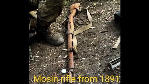 Russian soldiers captured in Ukraine with Mosin rifles from 1891