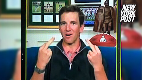 Eli Manning gives middle finger to national audience during 'Monday Night Football'