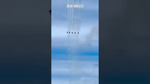 #BlueAngels were practicing & then DISAPPEARED! Into a puff of smoke!!😮