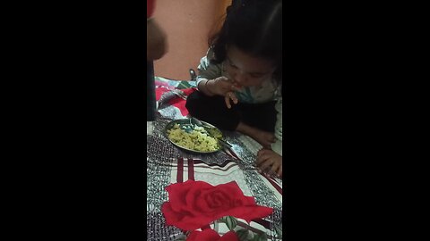 baby comedy eating