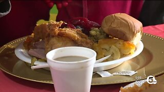 Cleveland church provides hot meal for dozens on Thanksgiving Day