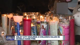 Imlay city mourns 3 children killed in mobile home
