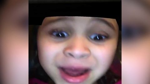 Tot Girl Freaks Out Over Snapchat