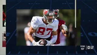 Bucs tight end Rob Gronkowski hits the ground running