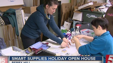 'SmART Supplies' Hosts Basket Sale For Holidays