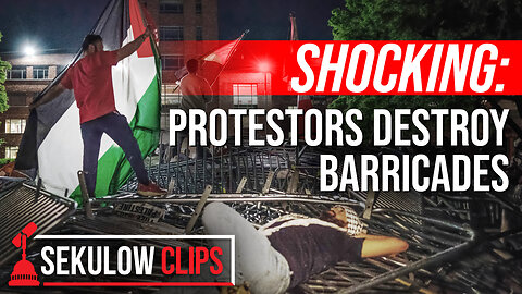 George Washington University Police Barricades Overrun by Protestors