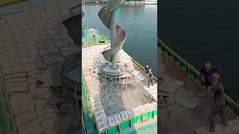 Amazing technology 😲😲 Automatic cement loading in Ship #amazing #machinery #technology #shorts