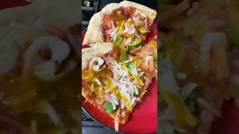 SHREDDED POTATOES on a PIZZA 🍕 but why?