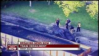 Crews fixing derailed train in West Allis