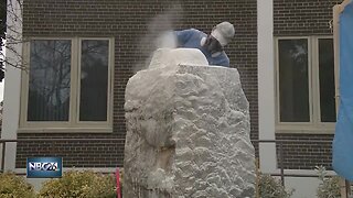Sculpture to honor Lundgaard, other firefighters