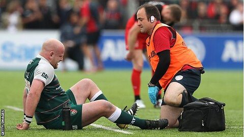 Is there a better sight in rugby than a sidestepping prop? 😍