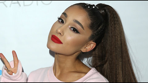 Fan’s CALL OUT Ariana Grande For RIPPING Soulja Boy & Princess Nokia With New Song ‘7 Rings’!