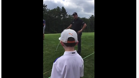 Kid trolls professional golfer on course