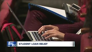 Federal government drops interest rates on student loans to 0%, but private loans may not be affected