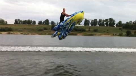 We Bet You've Never Seen This Kind Of Water Skiing