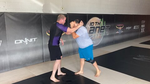 Inside tie arm drag