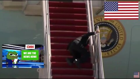 Si te tropiezas levántate. "Biden" subiendo la escalera de "AF1"