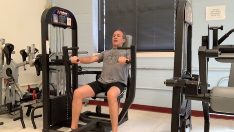 Seated chest press