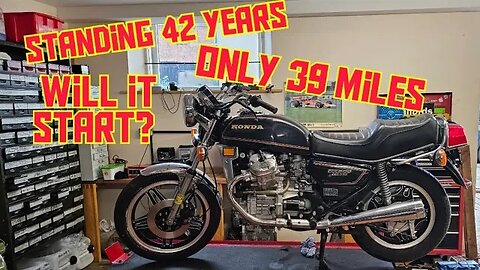 Worlds Lowest Mileage Honda CX500 Barn find Will it run?