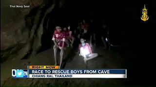 Race to rescue boys from cave