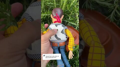 Boneco do Xerife Woody do AliExpress dois anos depois, valeu a pena? Link na descrição!