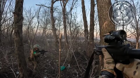 Ukrainian Soldiers Caught In Close Range Firefight With Wagner Group Fighters - GoPro Helmet Cam