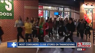 Most Consumers: Close Stores on Thanksgiving