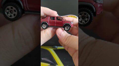 Toyota Hilux miniatura incrível da Matchbox #shorts