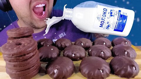 ASMR CHOCOLATE DESSERT PARTY WITH MILK | CHOCOLATE COVERED MARSHMALLOW & COOKIES IN CHOCOLATE