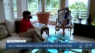 Nikki Fried stops in Stuart to tout new clean water initiative