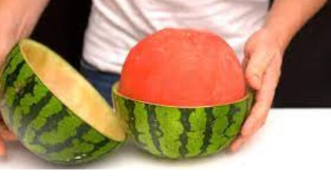 10 Amazing Watermelon LifeHacks!!