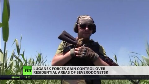 RT Visits Frontline Positions on Outskirts of Donetsk