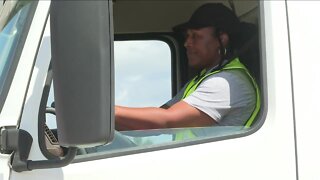 Truck driving school recruits more women