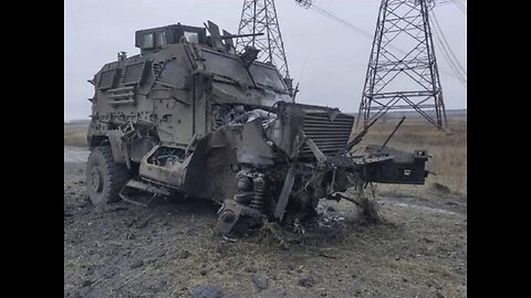 Vehículos MaxxPro de fabricación estadounidense quemados en Zaporozhye