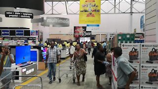 SOUTH AFRICA - Durban - Black Friday at Durban Makro retail store (Video) (zRy)