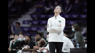 UWGB fires head basketball coach Will Ryan after 2-19 start