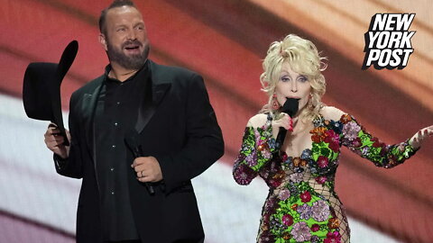 Dolly Parton Jokes About Having a 'Threesome' with Garth Brooks and Trisha Yearwood at 2023 ACM Awards