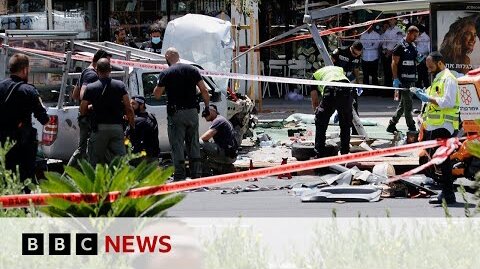 Seven injured in Tel Aviv attack – BBC News