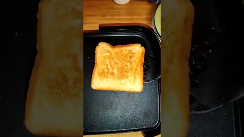 How to Make the Perfect Grilled Cheese Sandwich