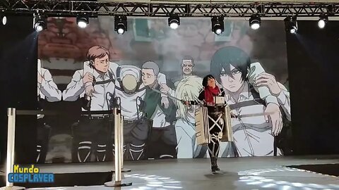 Apresentação Cosplay Tradicional de Mikasa do anime Attack On Titan no Anime Friends 2022