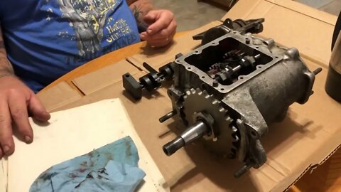 How to Use a Shifter gauge tool on early Harley 4 speed transmission