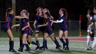 Oxbridge soccer ready for postseason