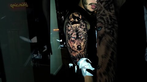 Incredible Wolf Tattoo #shorts #tattoos #inked #youtubeshorts