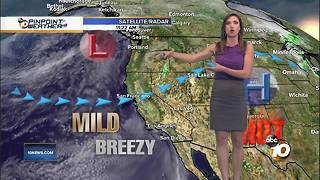 10News Pinpoint Weather with Meteorologist Megan Parry