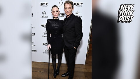 Oscar winner Anna Paquin walks red carpet with a cane at NYC premiere during mystery health battle