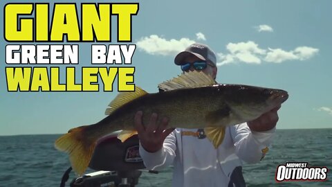 Targeting Giant Green Bay Walleye